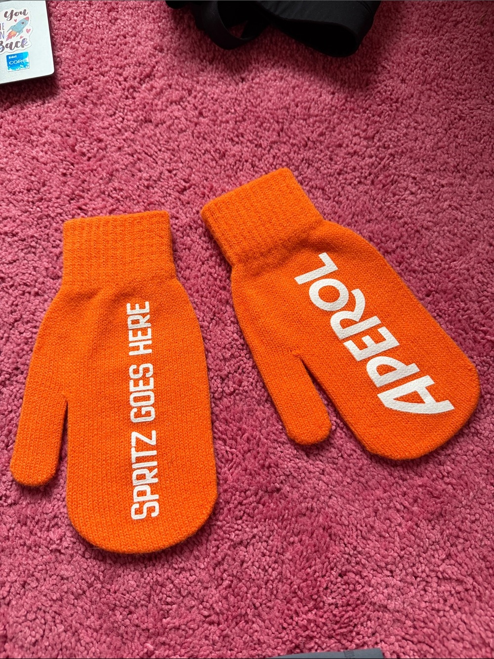 Aperol Spritz Gloves